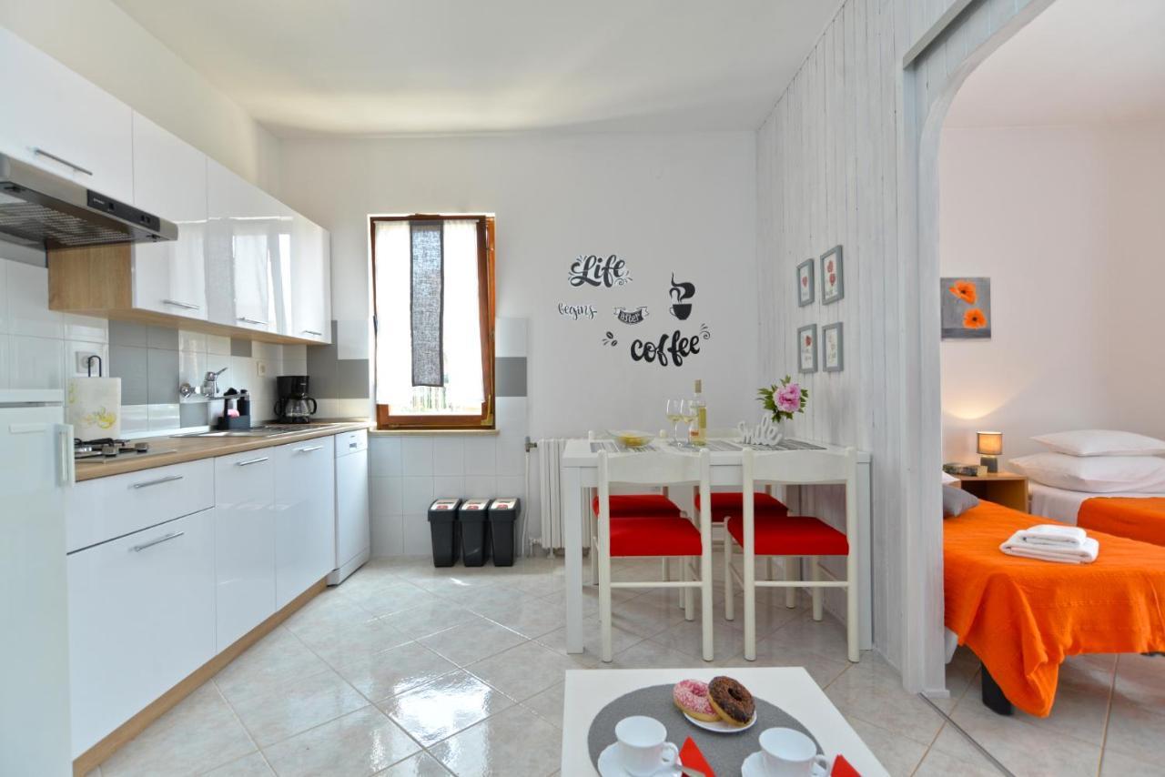 Apartment 1021 Fazana Ngoại thất bức ảnh