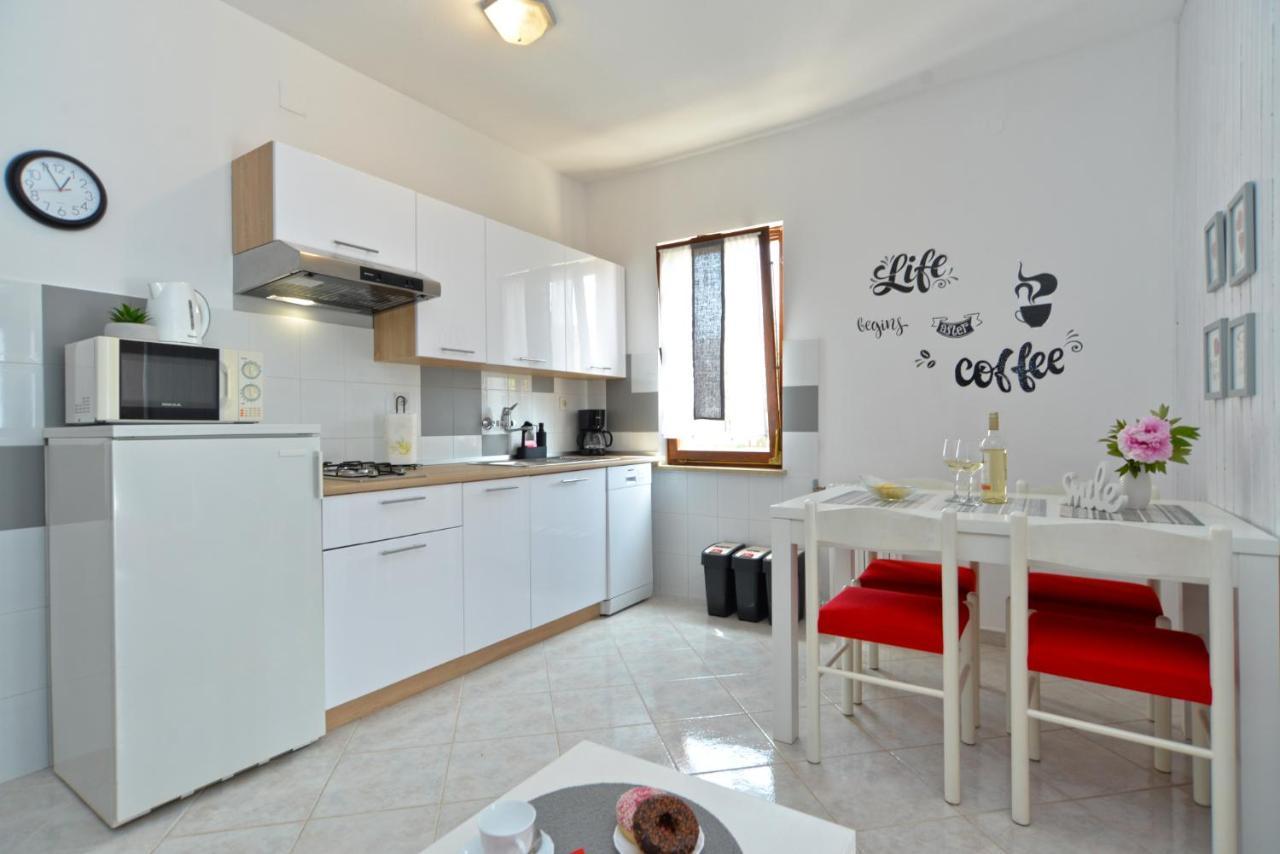Apartment 1021 Fazana Ngoại thất bức ảnh